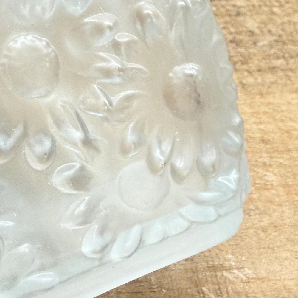 Vintage Barolac Weil Czechoslovakia Frosted Glass Sunflower Smoking Vanity Set